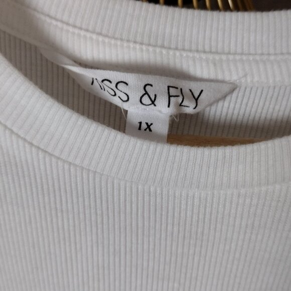 Kiss & Fly White Ruffle Sleeve Ribbed Top Size 1X Flutter Sleeve Blouse - Picture 5 of 8